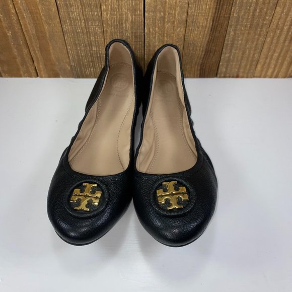 Tory Burch Allie Logo Ballet Flats Womens 7.5 Black Gold Leather Casual Career - Picture 1 of 10